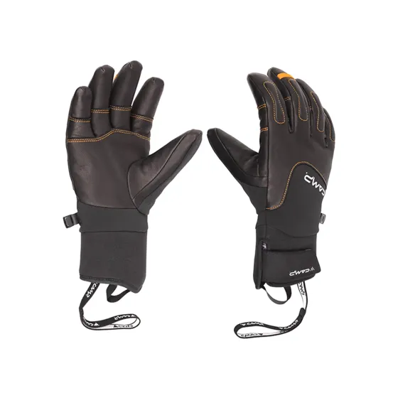 Camp%20Geko%20Guide%20-%20Black_Orange_2025.webp