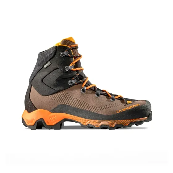 La%20sportiva%20Aequilibrium%20Trek%20GTX%20-%20Chocolate_Papaya_2025.webp