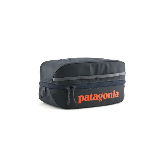 Patagonia%20Black%20Hole%20Cube%206L%20-%20Smolder%20Blue_2025.webp